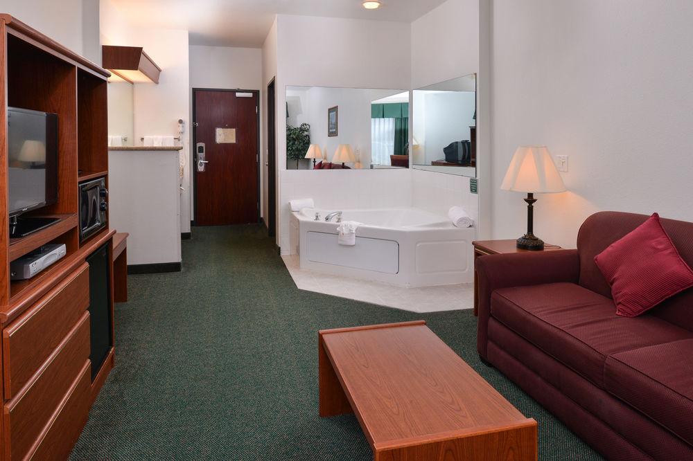 Holiday Inn Express & Suites Lincoln City By Ihg Buitenkant foto