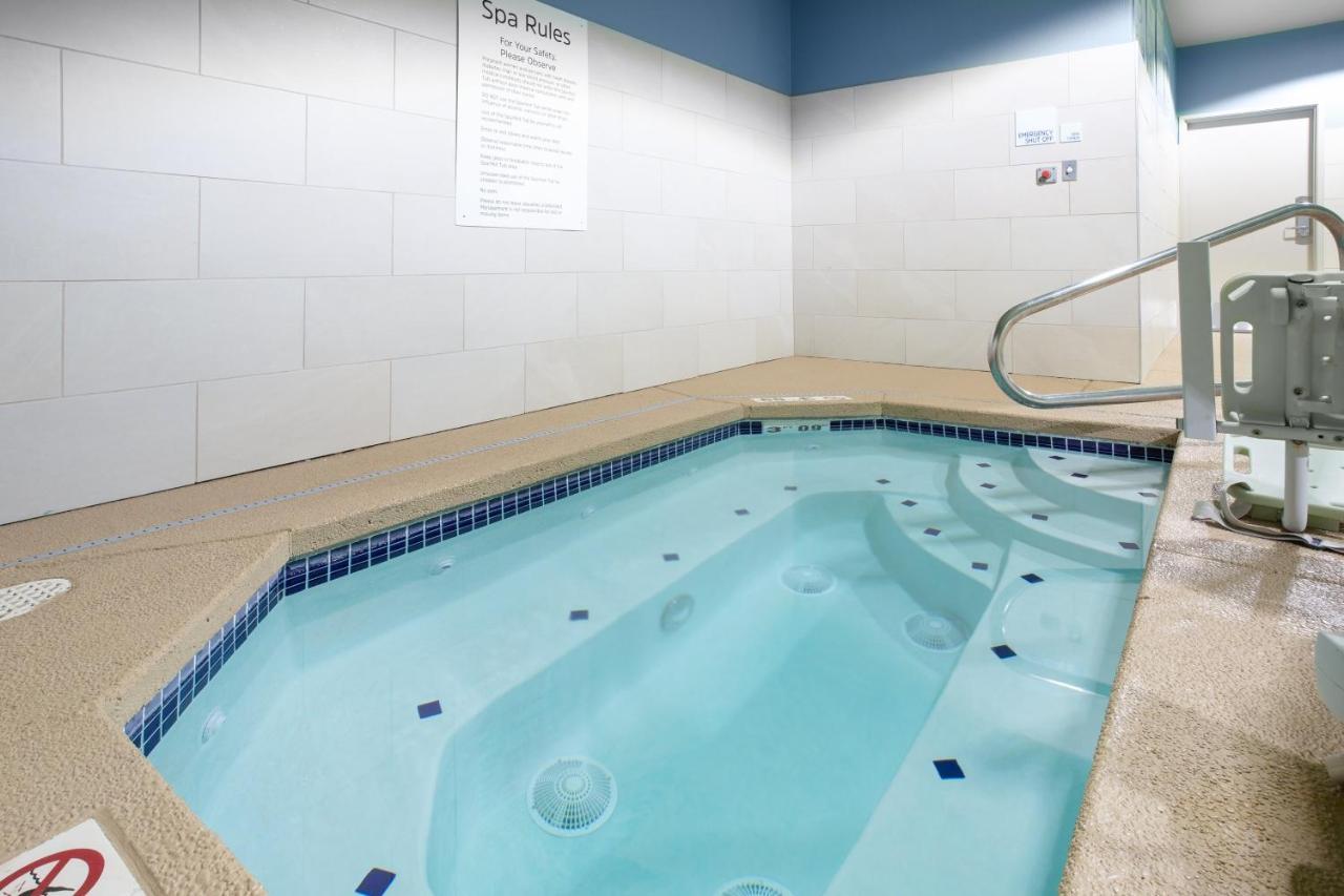 Holiday Inn Express & Suites Lincoln City By Ihg Buitenkant foto