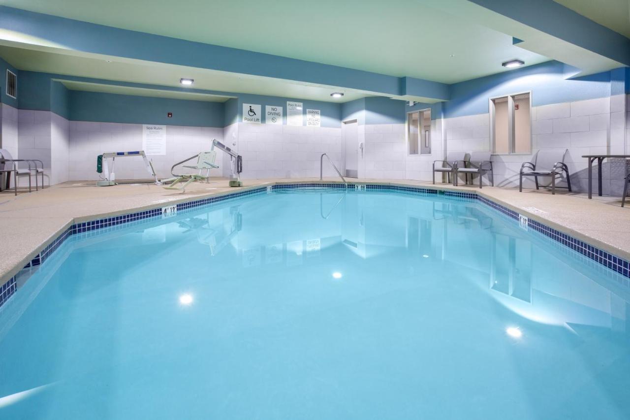 Holiday Inn Express & Suites Lincoln City By Ihg Buitenkant foto