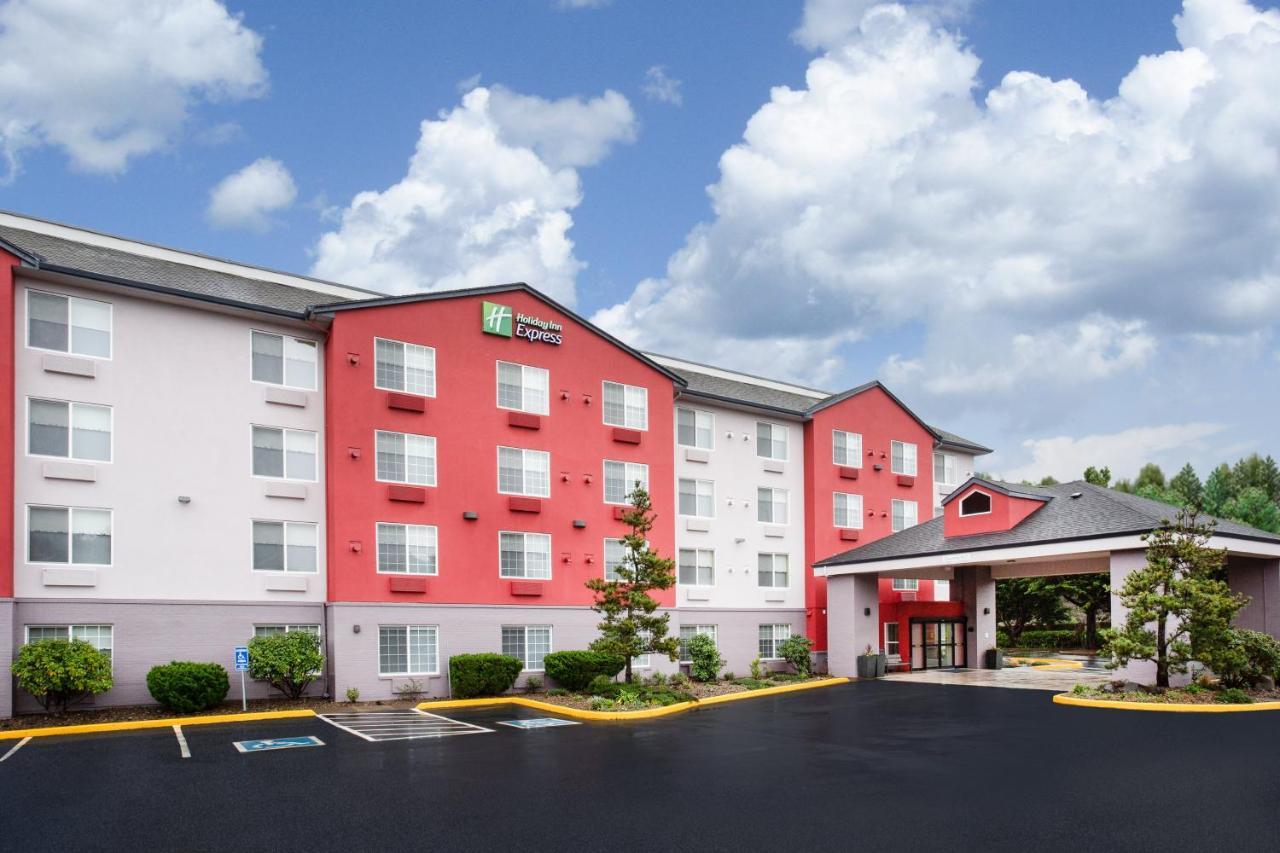 Holiday Inn Express & Suites Lincoln City, An Ihg Hotel Buitenkant foto